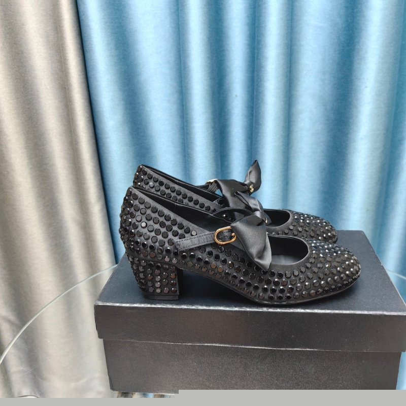 Ch*el high heels